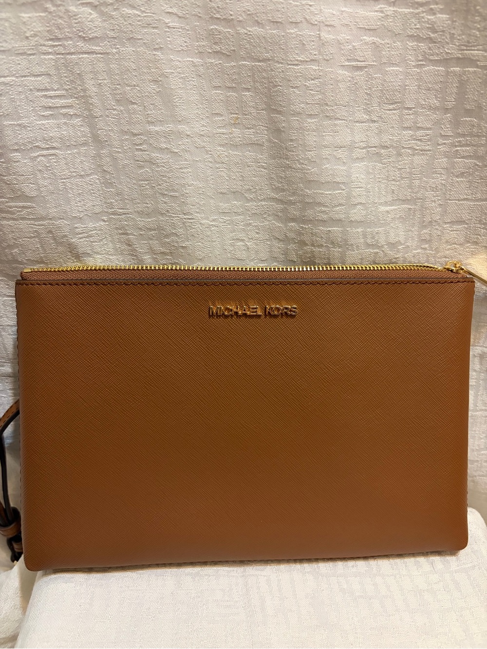 NWT Michael Kors Jet Set Large Saffiano Leather Crossbody Bag Luggage Brown F25